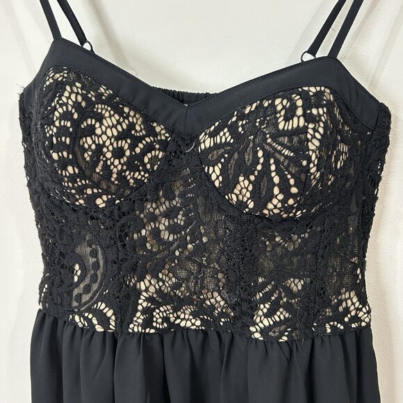 XHILARATION Fit & Flare Lace Dress XS Black Spaghetti Strap Built-In Bra Floral - Picture 3 of 9
